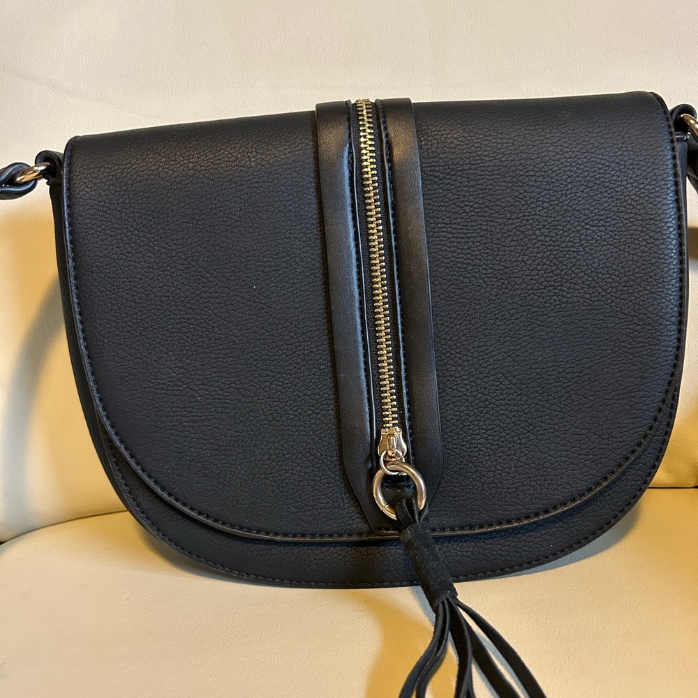 Urban Expressions Finch Crossbody - EUC